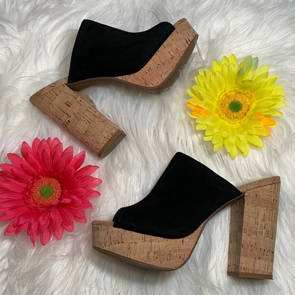 Jessica Simpson Shoes - Jessica Simpson “Giavanna” Black Suede Mules